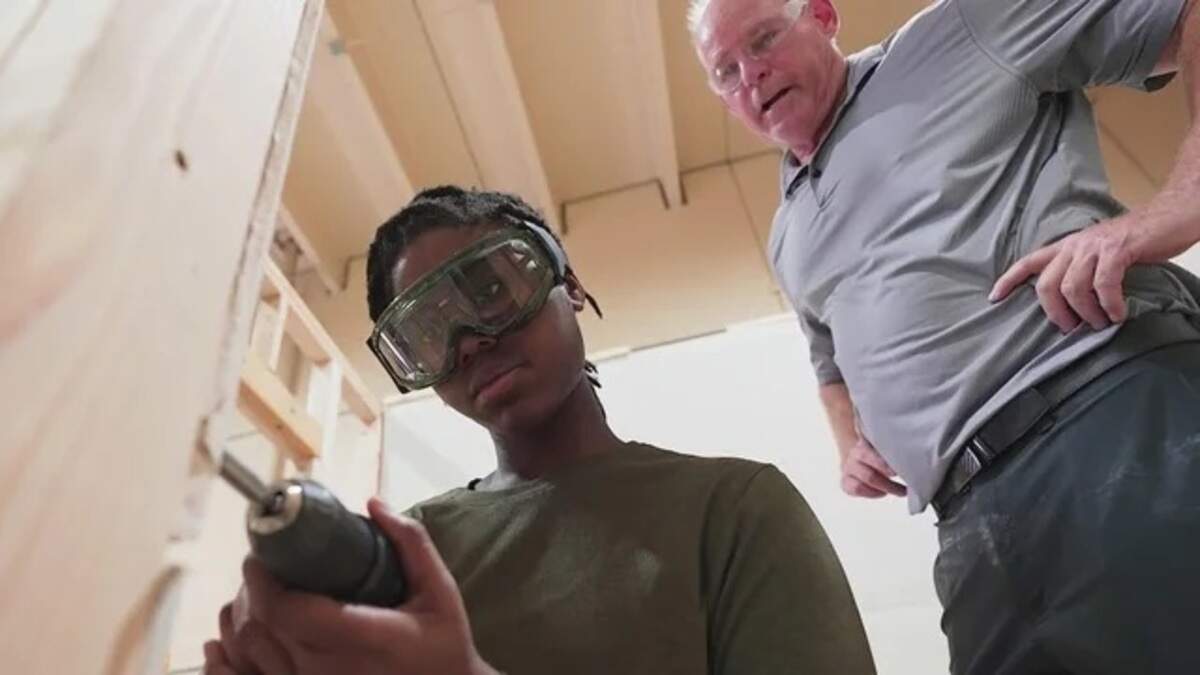 For Jenae Smith, finding the opportunity for employment started with finding a place that understood how she learns. ‘I have dyslexia and I have ADHD as well, so coming to an organization that already knows how to help people, that already knows how to deal with people wherever they are, it makes me comfortable,’ Smith said.